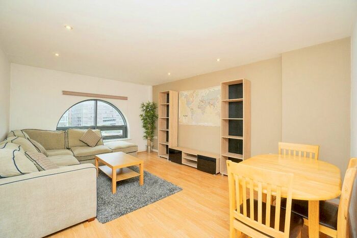 1 Bedroom Flat To Rent In Pall Mall, Liverpool, Merseyside, L3