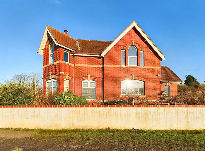 2 Bedroom Detached House For Sale In Sea Mills Lane, Sea Mills, Bristol, BS9