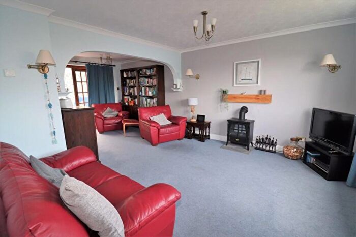 4 Bedroom Detached House For Sale In Swallow Park, Thornbury, BS35