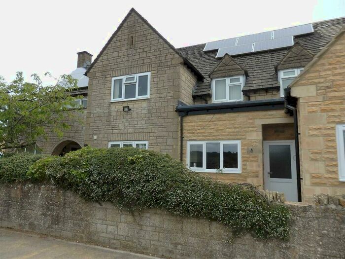 1 Bedroom Flat To Rent In April Rise, Bourton-on-the-Water, GL54