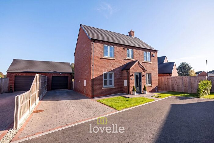 4 Bedroom Detached House For Sale In Aspen Drive, Barnoldby-Le-Beck, DN37