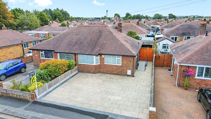 2 Bedroom Semi-Detached Bungalow For Sale In Northdale Road, Paddington, WA1