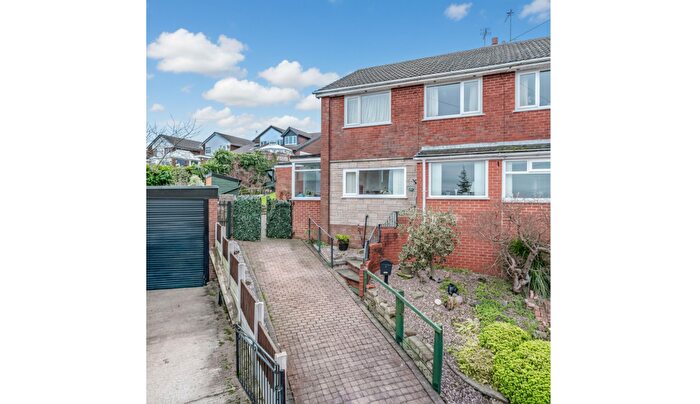 3 Bedroom Semi-Detached House For Sale In Douglas Close, Horwich, BL6