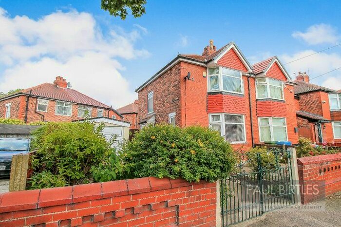 2 Bedroom Semi-Detached House To Rent In Stuart Road, Stretford, Manchester, M32