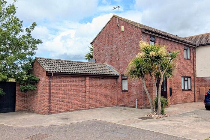 3 Bedroom Semi-Detached House For Sale In Raglan Mews, Clacton-on-Sea, CO15