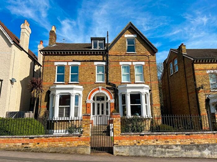2 Bedroom Flat To Rent In Darlaston Road, Wimbledon, SW19