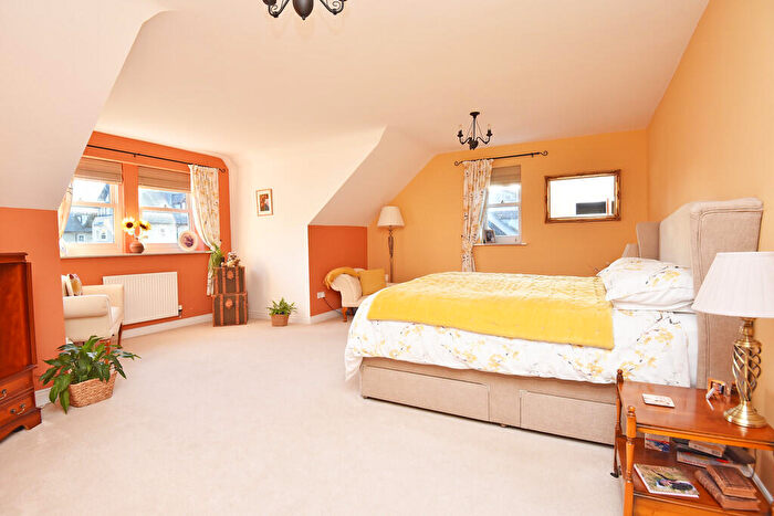 2 Bedroom Apartment For Sale In The Penthouse, Portland Crescent, Harrogate, HG1