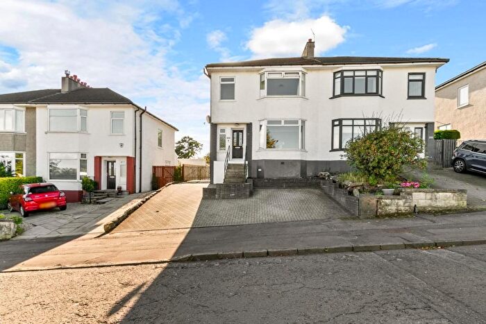 3 Bedroom Semi-Detached House For Sale In Mansefield Road, Clarkston, G76