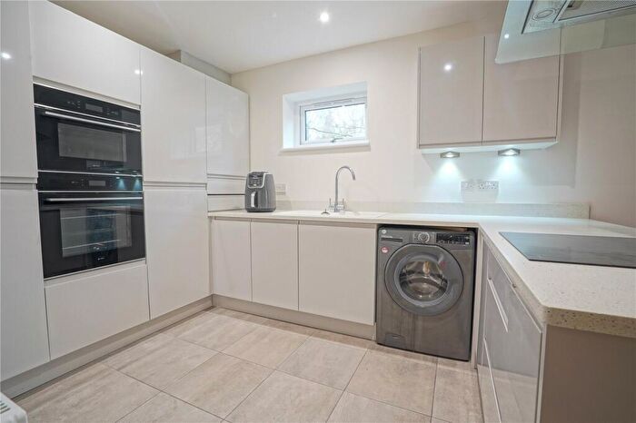 2 Bedroom Apartment For Sale In St. Albans Way, Wickersley, Rotherham, South Yorkshire, S66
