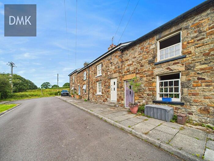2 Bedroom Cottage For Sale In Park Terrace, Tondu, Bridgend, CF32