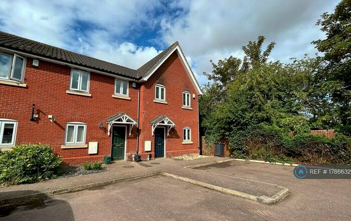 3 Bedroom End Of Terrace House To Rent In Mount View, Sudbury, CO10