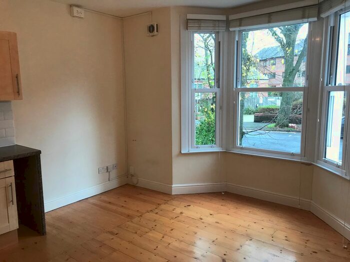 1 Bedroom Flat To Rent In Granville Road, St Albans, AL1