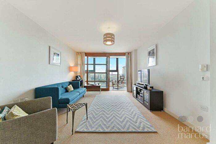 1 Bedroom Apartment To Rent In Lombard Road, London, SW11