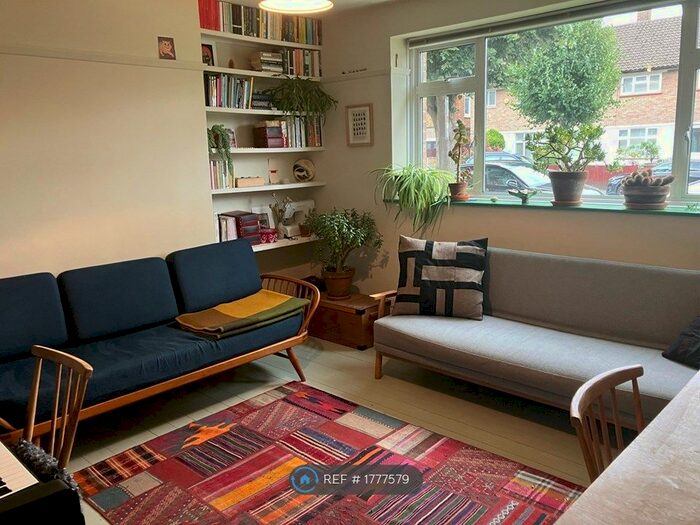 1 Bedroom Flat To Rent In Catford, London, SE6