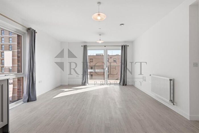 2 Bedroom Apartment To Rent In Robertson Apartments, Donovan Way, HA1