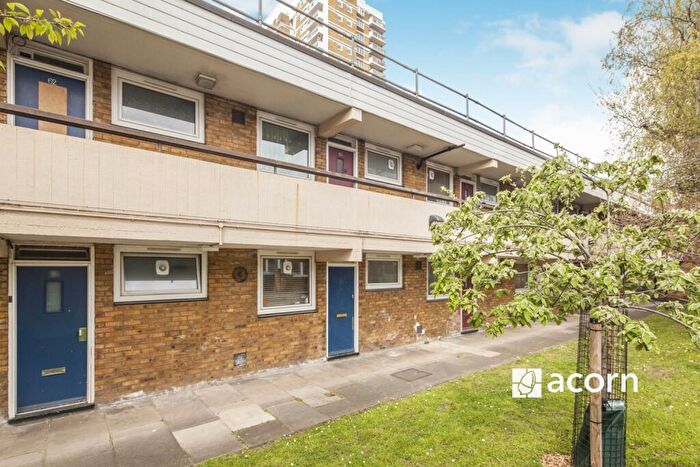 1 Bedroom Flat To Rent In Consort Road Peckham, SE15