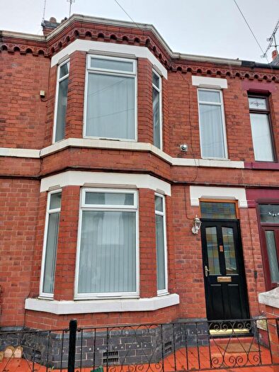 3 Bedroom Terraced House To Rent In Bedford Street, Crewe, CW2