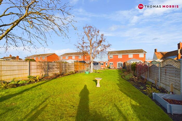 3 Bedroom Semi-Detached House For Sale In Station Road, Tempsford, Sandy, Bedfordshire, SG19