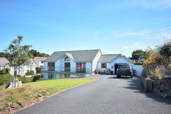 4 Bedroom House To Rent In Graynfylde Drive, Bideford, Devon, EX39