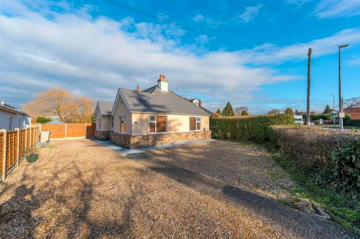 3 Bedroom Detached Bungalow To Rent In Louth Road, Horncastle, LN9