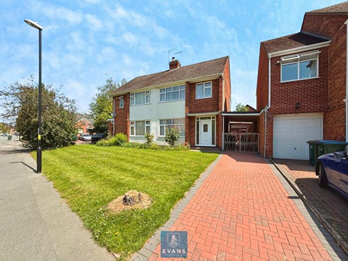 3 Bedroom Semi-Detached House For Sale In Nod Rise, Mount Nod, Coventry, CV5
