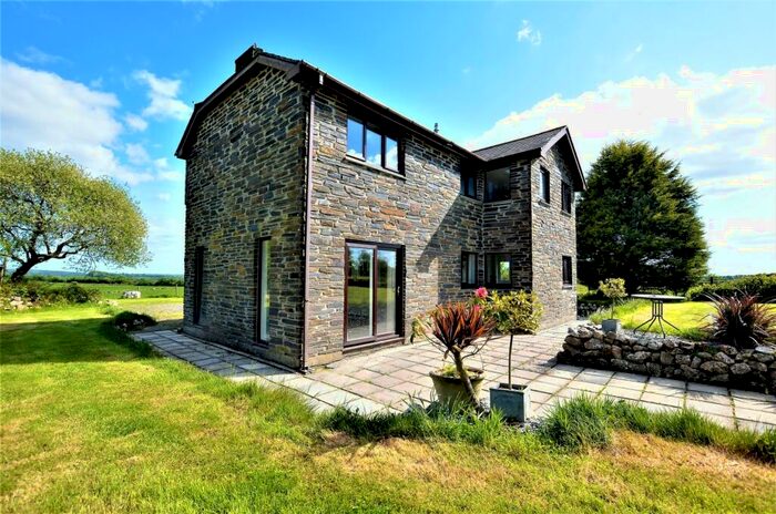 4 Bedroom Detached House To Rent In Lawn Farmhouse, Greymare Farm, Lostwithiel, PL22