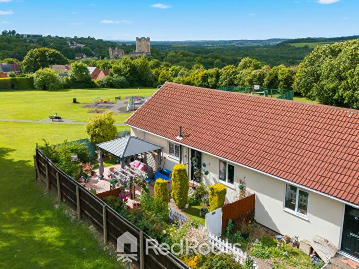 2 Bedroom Semi-Detached Bungalow For Sale In Windmill Avenue, Conisbrough, Doncaster, South Yorkshire, DN12