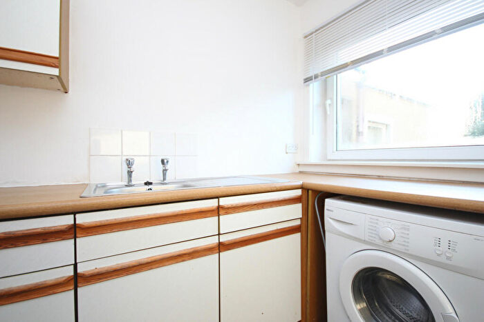 1 Bedroom Flat To Rent In Torriden Street, Coatbridge, ML5