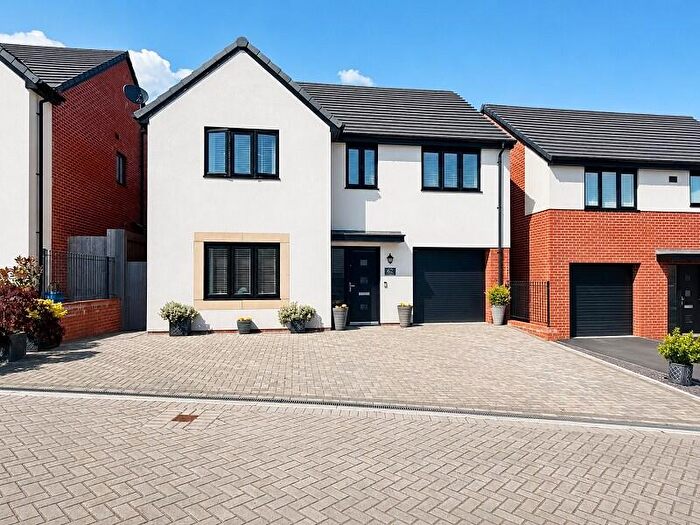 5 Bedroom Detached House For Sale In Clos Rhys Meureg, Capel Llanilltern, Cardiff., CF5