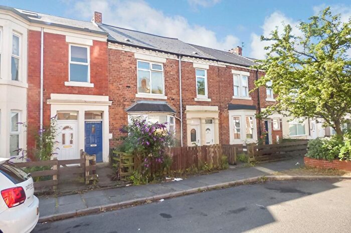 3 Bedroom Flat To Rent In Hotspur Street, Heaton, Newcastle Upon Tyne, Tyne And Wear, NE6