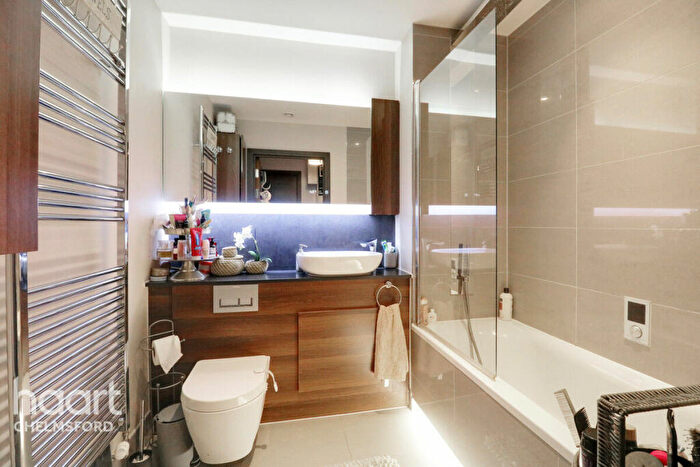 2 Bedroom Apartment For Sale In The Causeway, Chelmsford, CM2