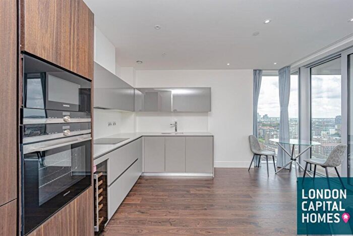 1 Bedroom Apartment To Rent In Cassia House, Piazza Walk, London, E1