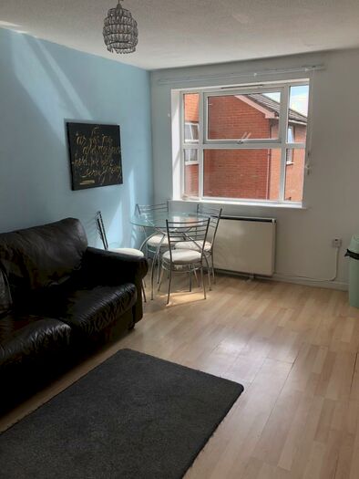 1 Bedroom House To Rent In Brynymor Crescent, Brynmill, Swansea, SA1