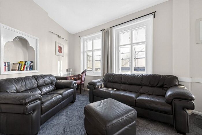5 Bedroom Detached House To Rent In Tower Bridge Road, London, SE1
