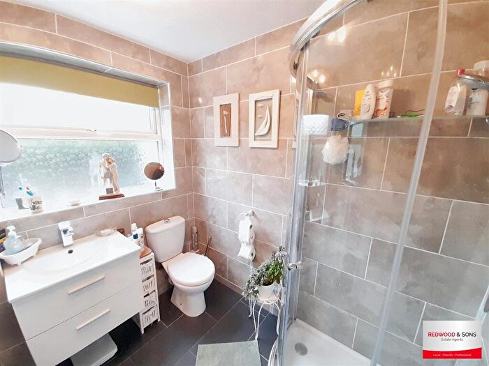 2 Bedroom Semi-Detached Bungalow For Sale In Spinney Walk, Barnham, PO22