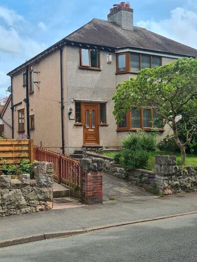 3 Bedroom Semi-Detached House To Rent In Coed Coch Road, Old Colwyn, Colwyn Bay, LL29