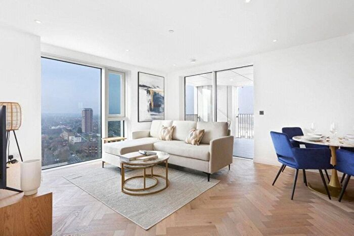 1 Bedroom Flat For Sale In Kings Tower, Bridgewater Avenue, London, SW6