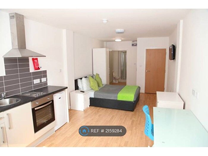 Studio To Rent In Brownhill Road, London, SE6