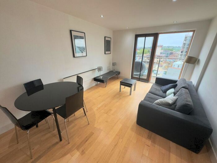 1 Bedroom Apartment To Rent In Clarence House, Leeds Dock, City Centre, LS10