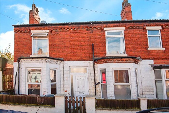 3 Bedroom End Of Terrace House For Sale In Winn Street, Lincoln, Lincolnshire, LN2