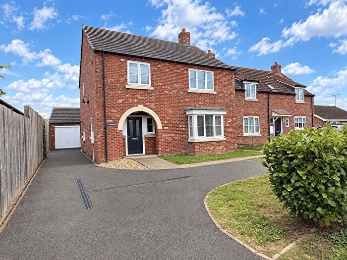4 Bedroom Property For Sale In Kirkgate, Whaplode, Spalding, PE12