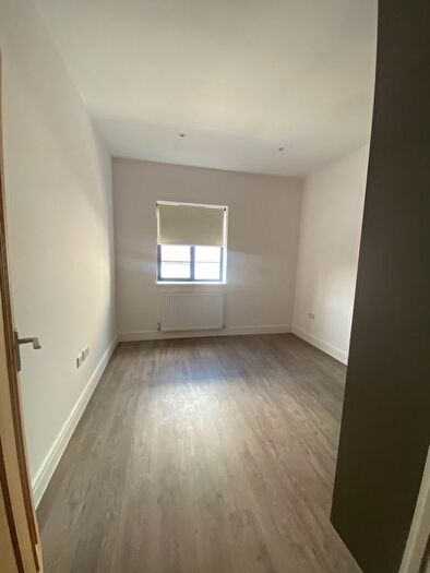 1 Bedroom Flat To Rent In High Road, London, N22