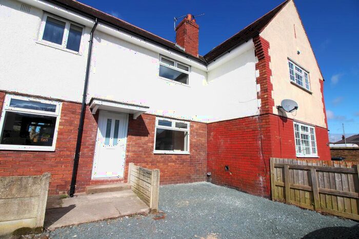 3 Bedroom Semi-Detached House To Rent In Guildford Road, Birkdale, PR8