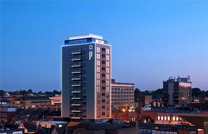 1 Bedroom Apartment To Rent In Queen Street, Maidenhead, Berkshire, SL6