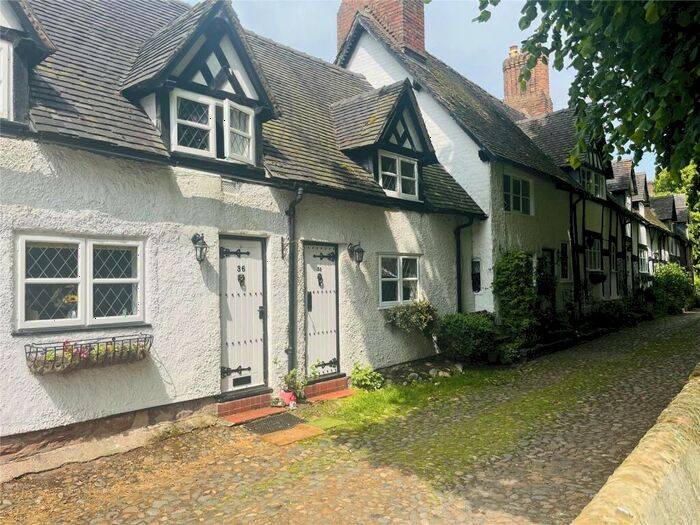 1 Bedroom Terraced House For Sale In School Lane, Great Budworth, Northwich, Cheshire, CW9