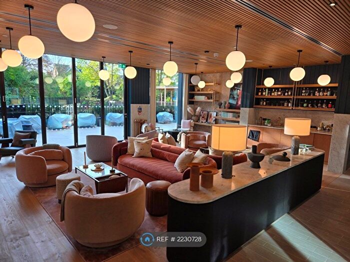 1 Bedroom Flat To Rent In Hollandbury House, London, TW8