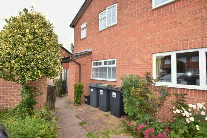 1 Bedroom End Of Terrace House To Rent In Harlestone Close, Luton, Bedfordshire, LU3