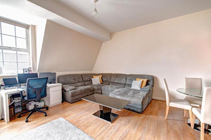 1 Bedroom Apartment To Rent In Main Street, Dickens Heath, Shirley, Solihull, B90