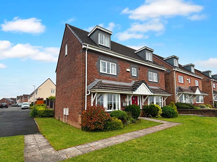 5 Bedroom Detached House For Sale In Bryn Uchaf, Llanelli, SA14