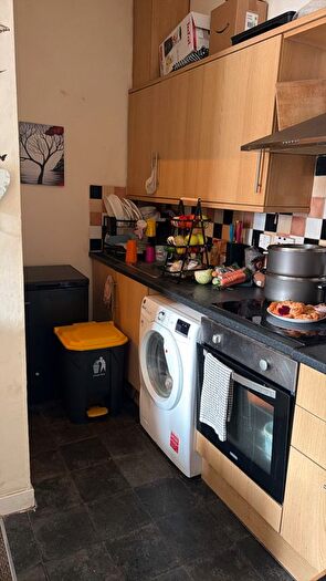 2 Bedroom Flat To Rent In Hartington Road, Bolton, BL1
